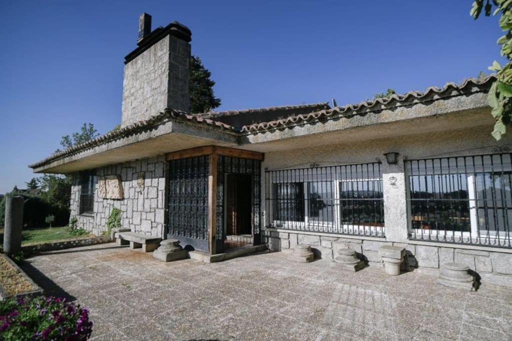 El Chalet De Gloria Santa Marta de Tormes Exterior foto